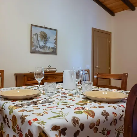 Pineta Toscana Vacanze Apartamento *
