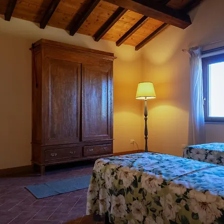 Apartamento Pineta Toscana Vacanze